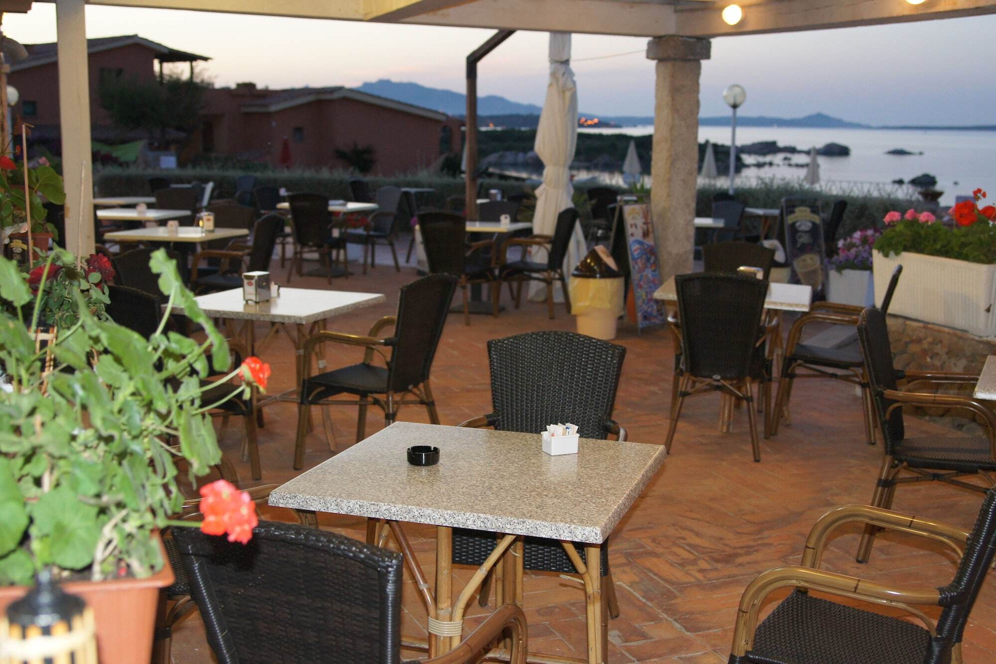 Residence Marineledda & Vela Blu Golfo Aranci Exterior photo